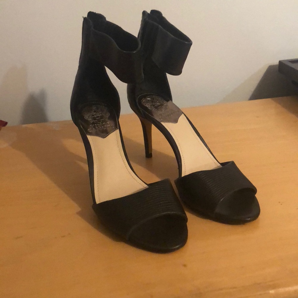 Vince Camuto Shoes